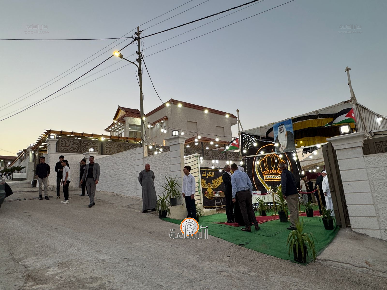 Madar Al-Saa Images 0.37528601586696364