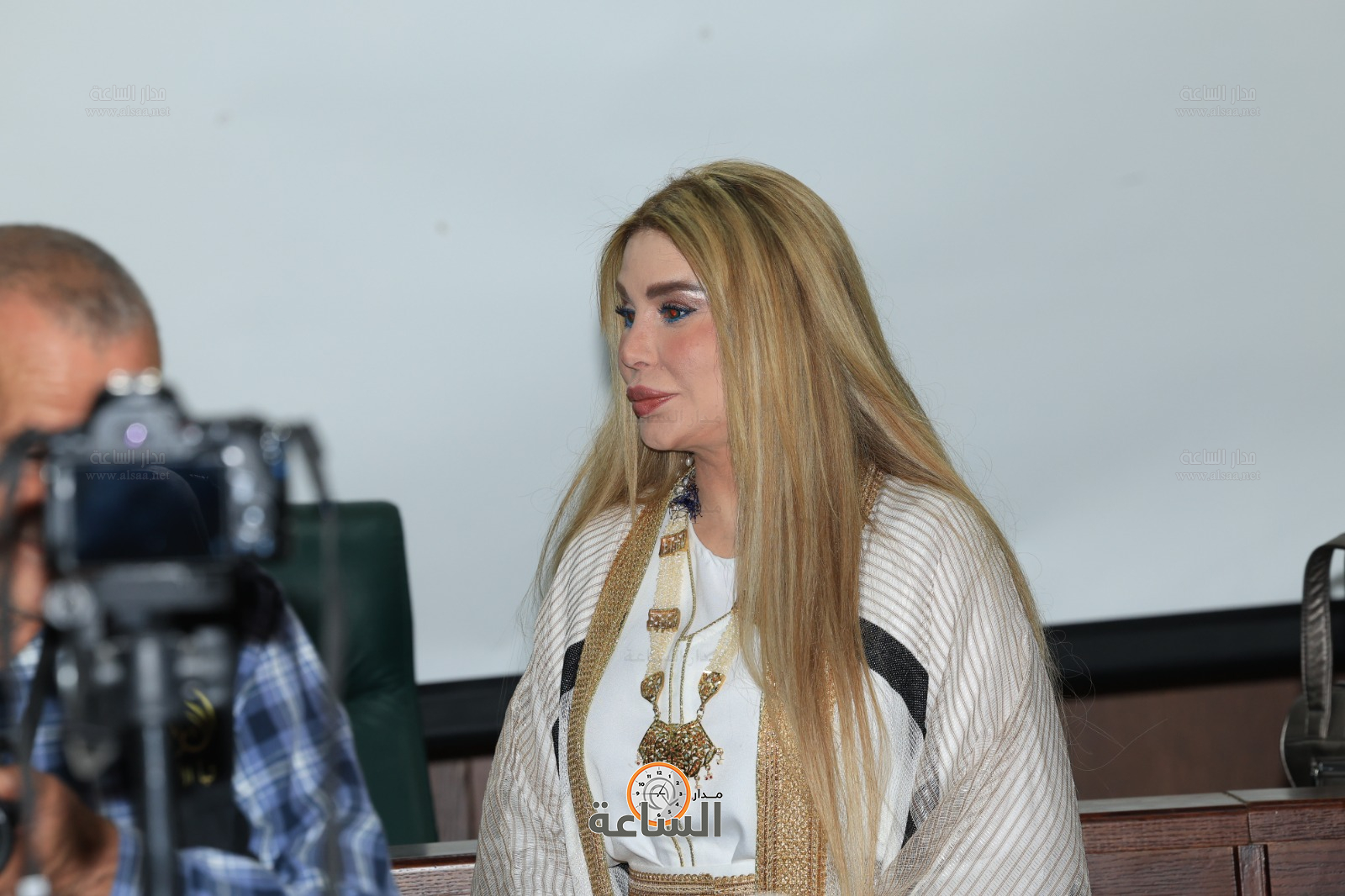 Madar Al-Saa Images 0.9907579673515071