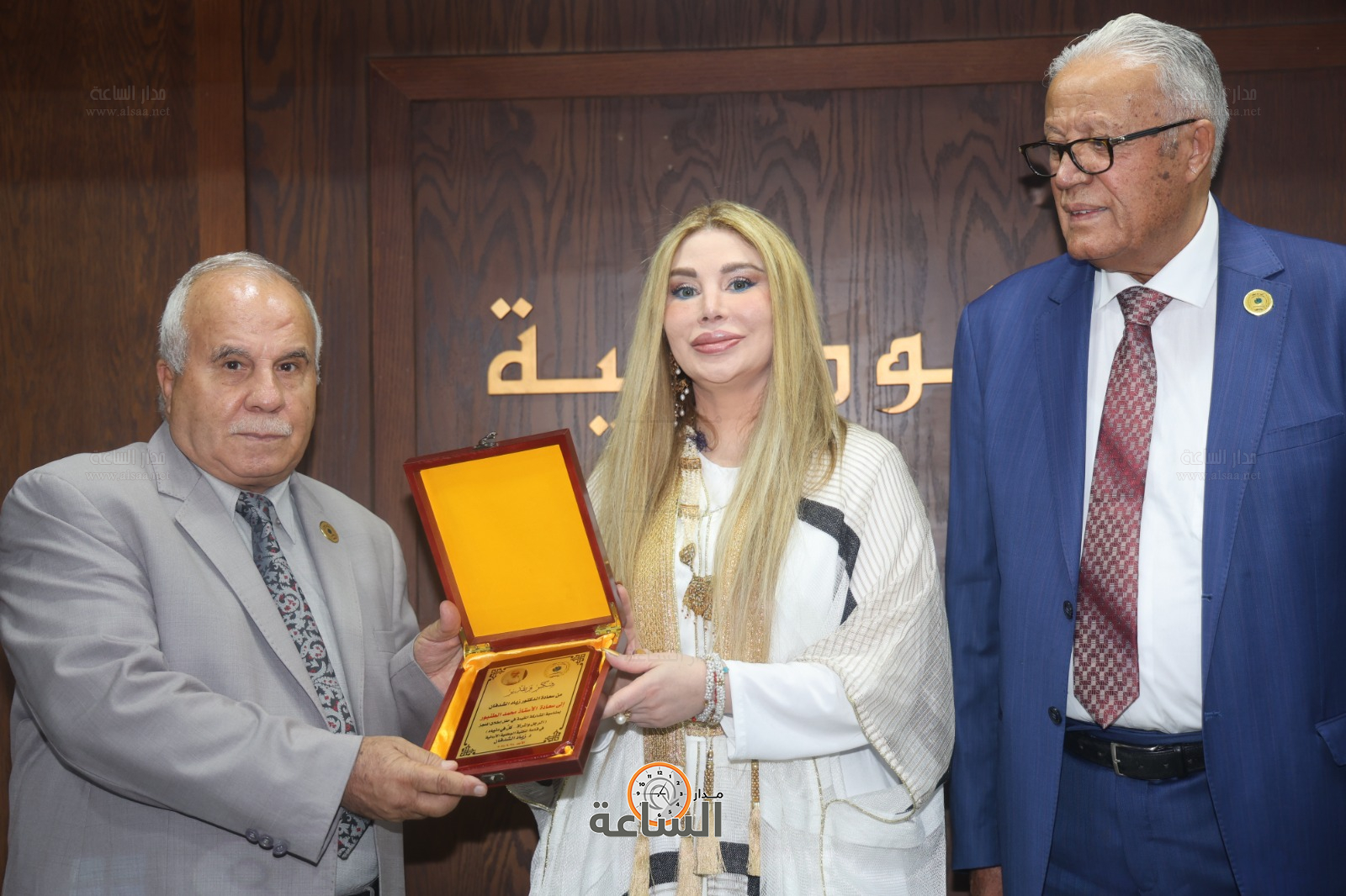 Madar Al-Saa Images 0.431621781220036