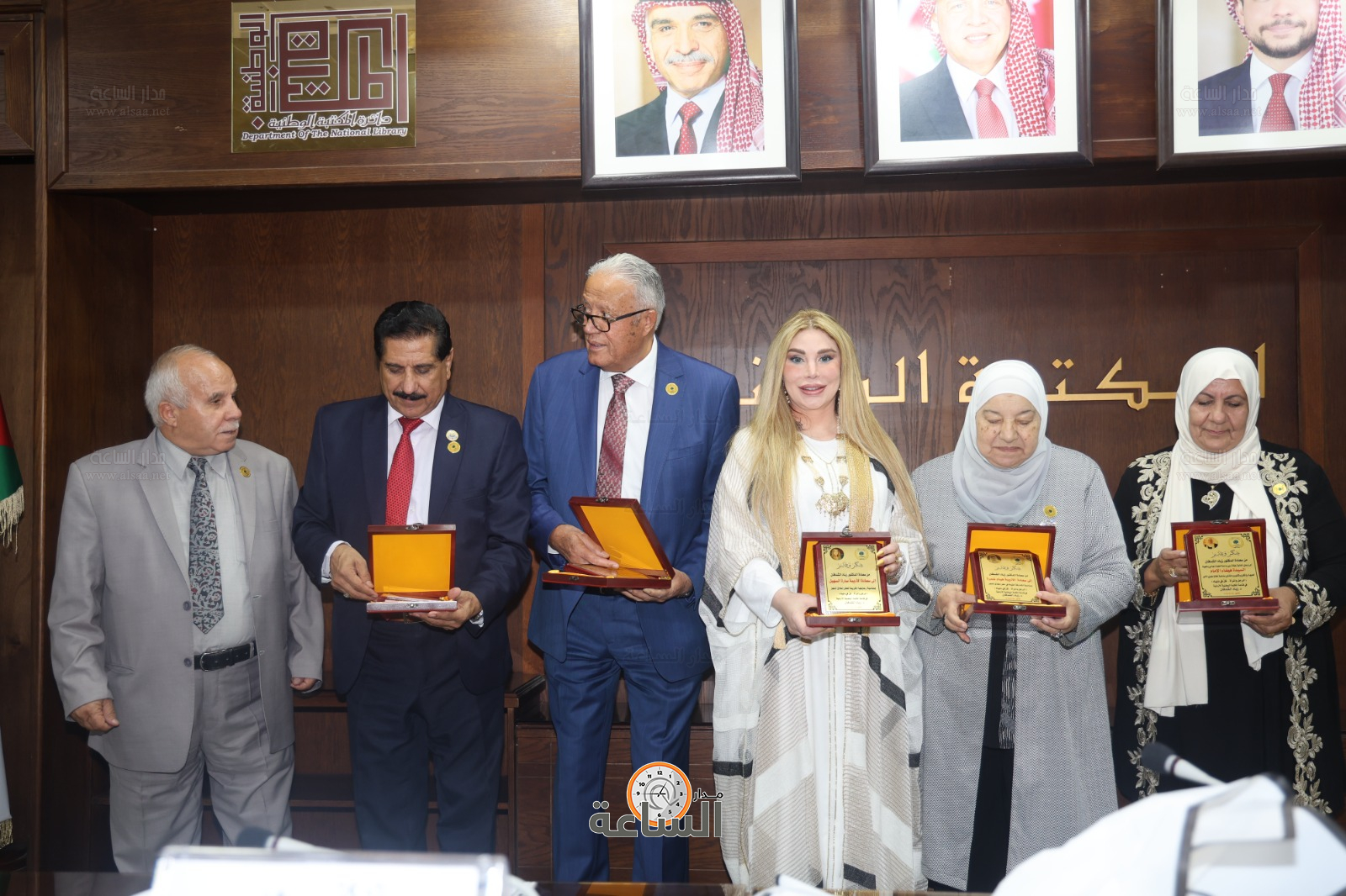 Madar Al-Saa Images 0.0049089626550279375