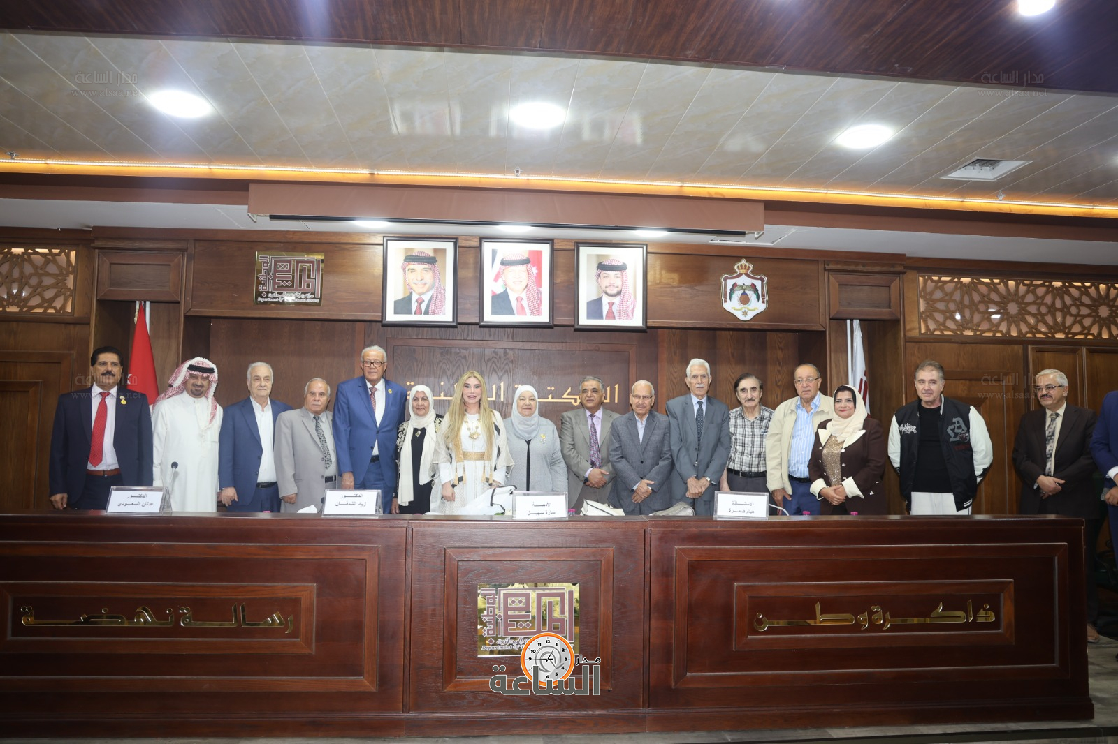 Madar Al-Saa Images 0.174582934898861