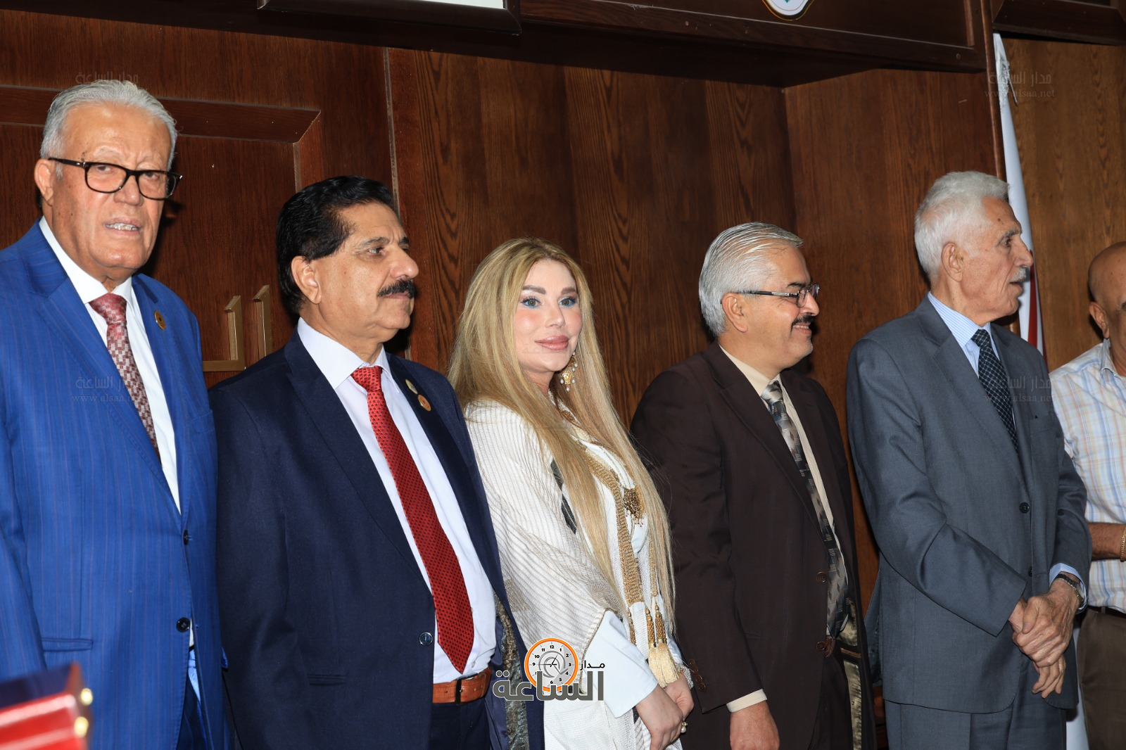 Madar Al-Saa Images 0.9820480427235928