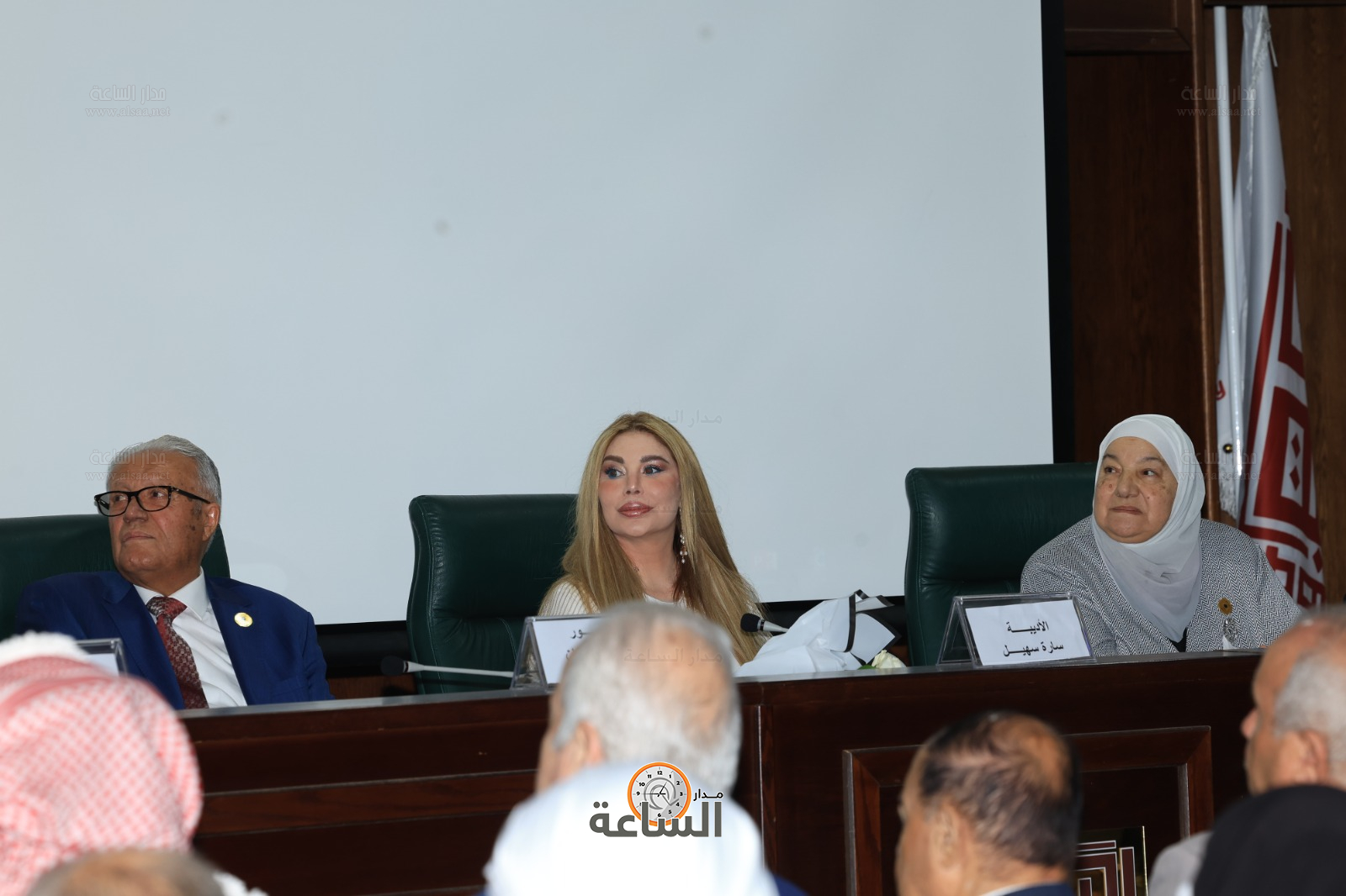 Madar Al-Saa Images 0.9610986631712939