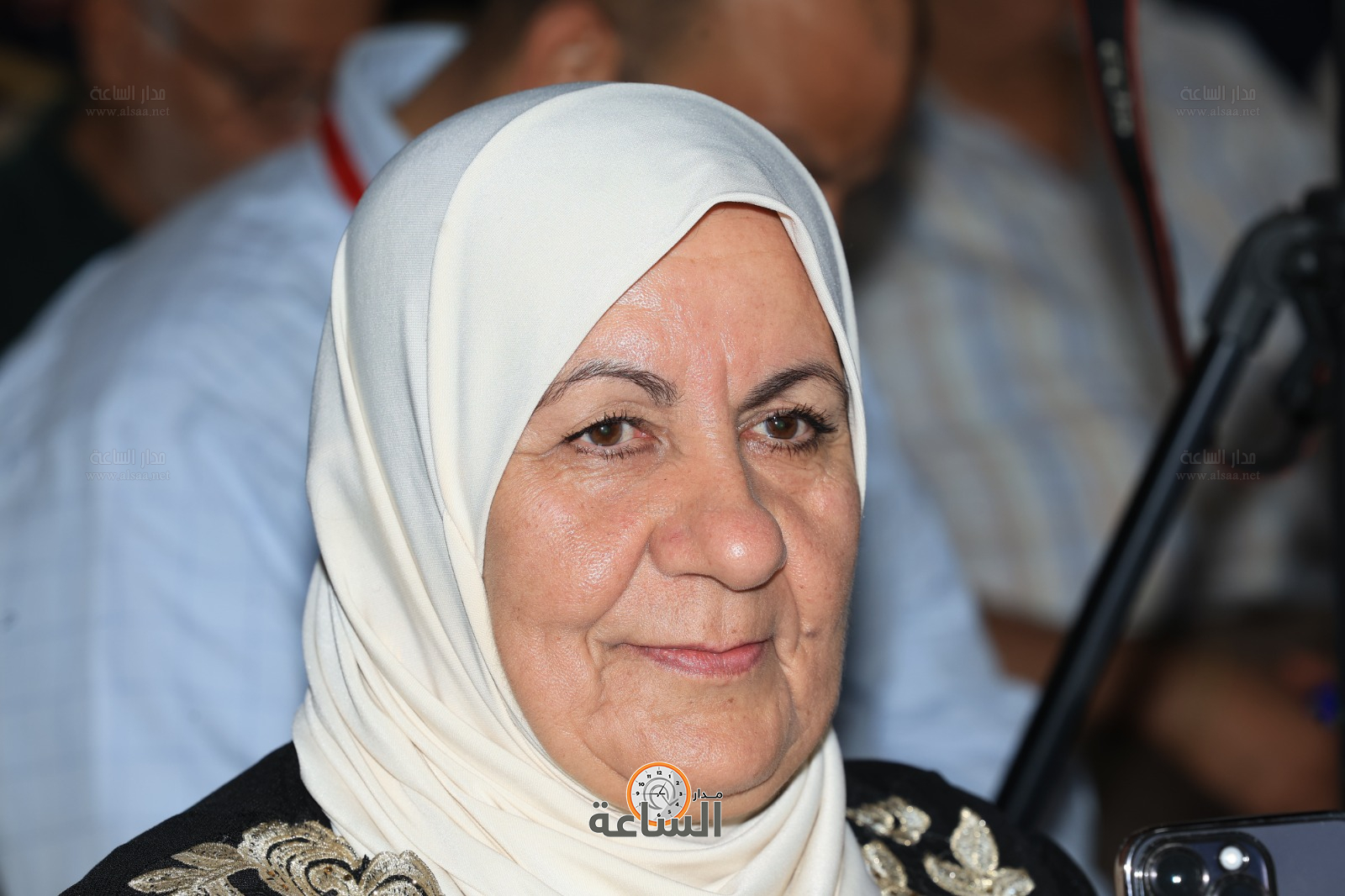 Madar Al-Saa Images 0.9863117322279301