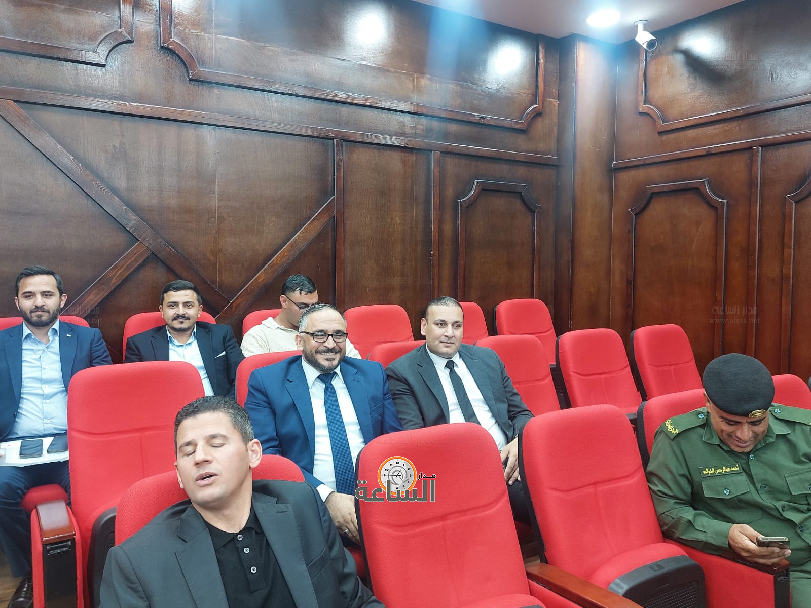 Madar Al-Saa Images 0.8067339437060753