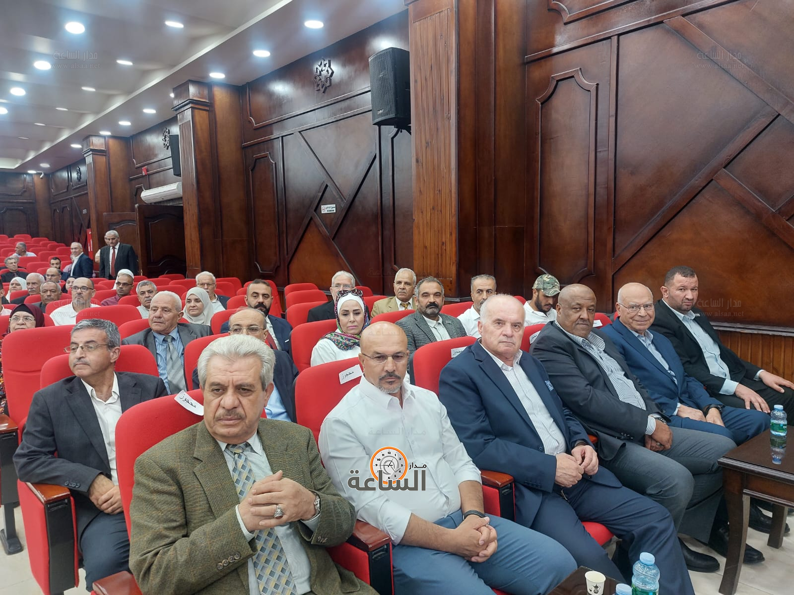 Madar Al-Saa Images 0.8962435275419