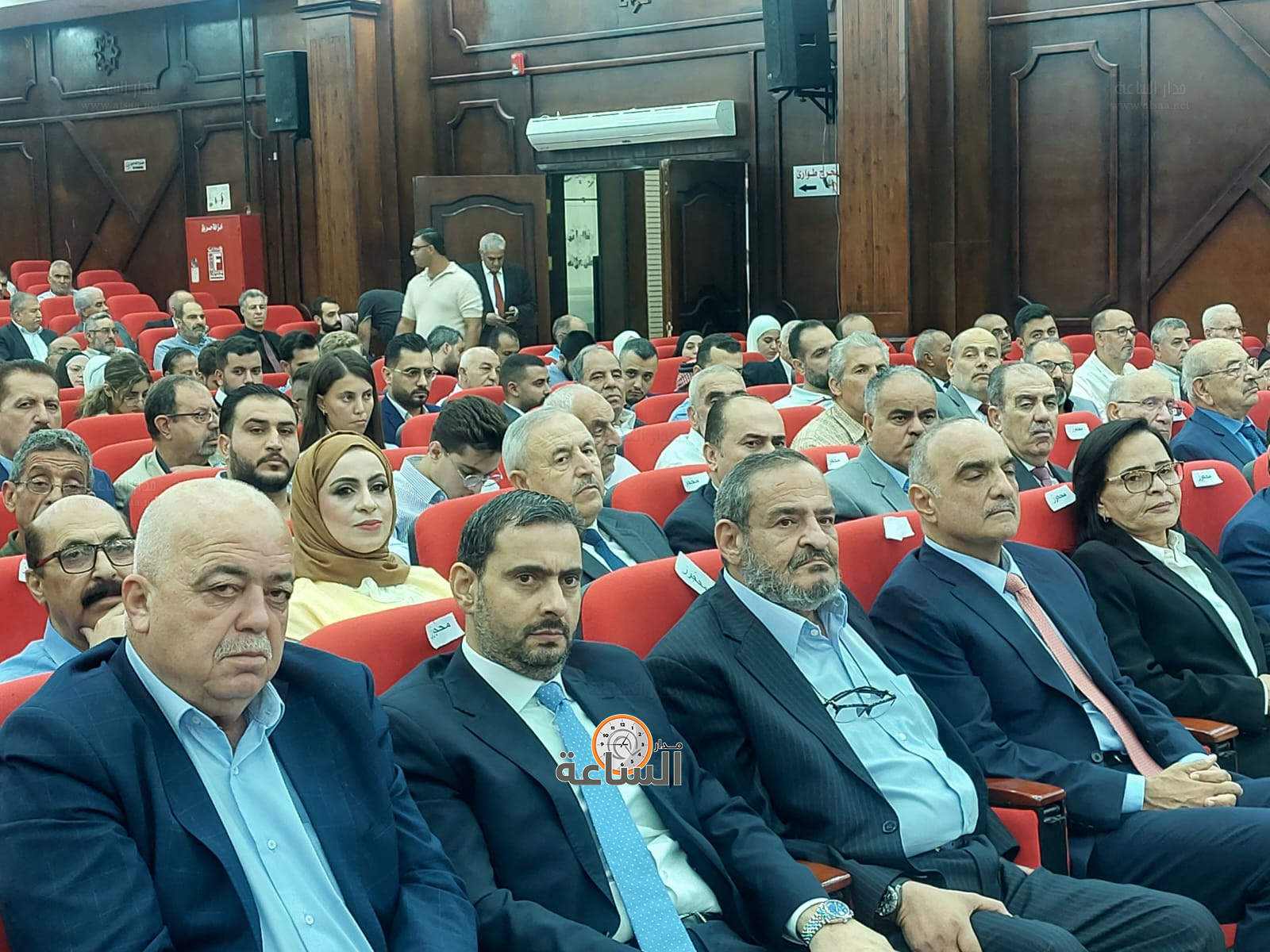 Madar Al-Saa Images 0.6965207424066066