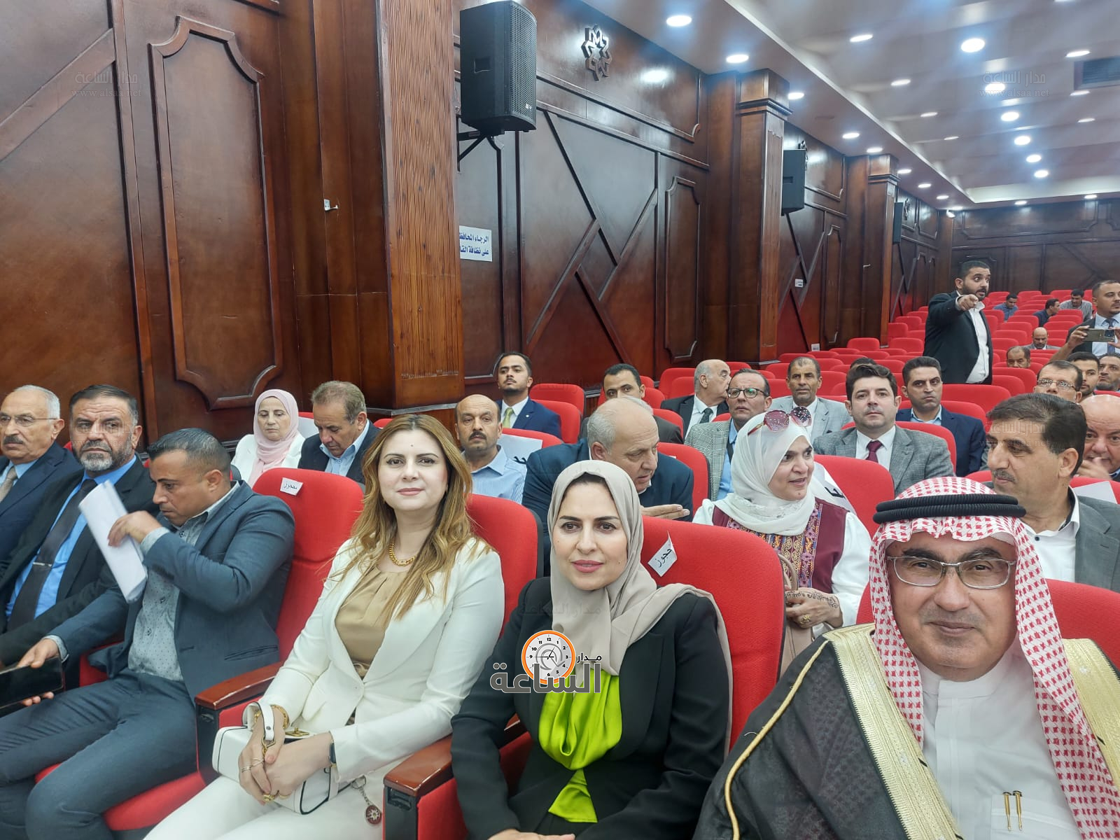 Madar Al-Saa Images 0.9416867141699725