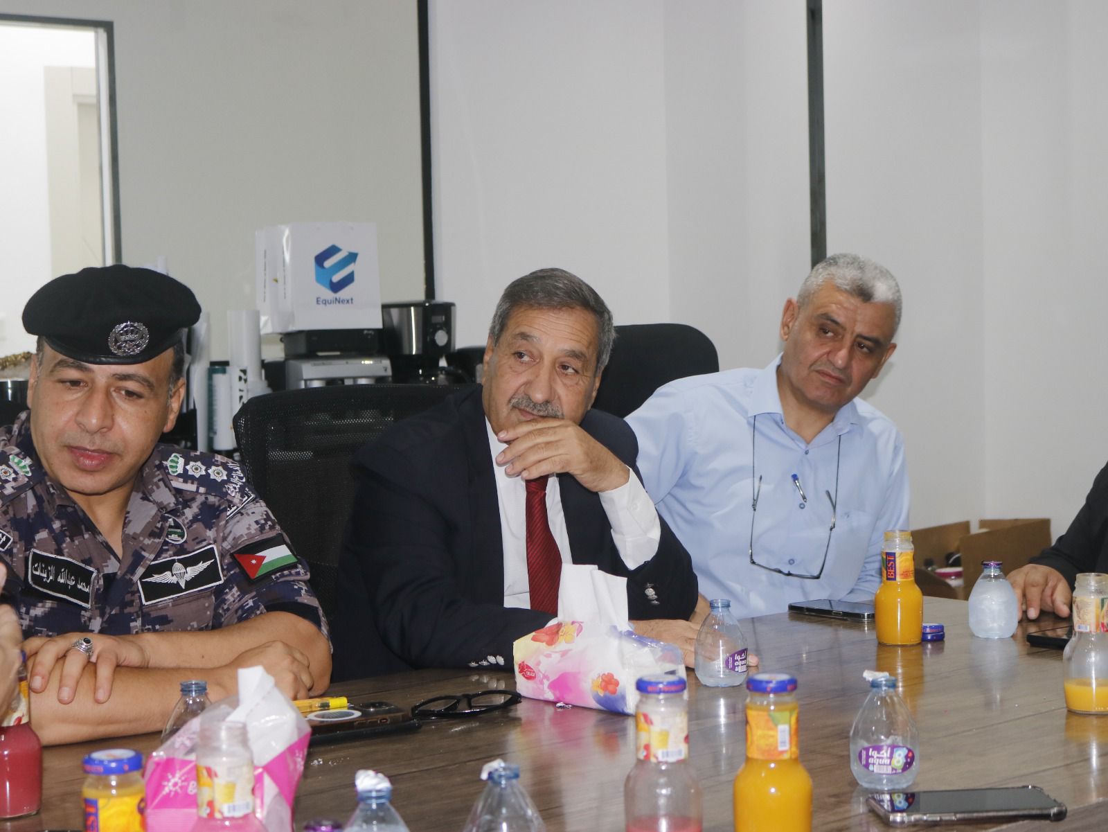 Madar Al-Saa Images 0.8858866875675503