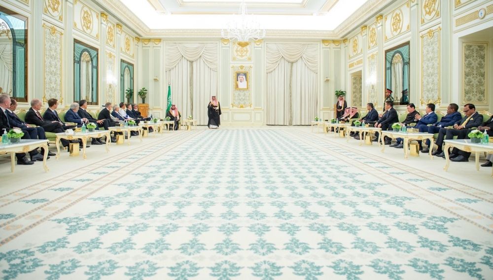 Madar Al-Saa Images 0.8630441910732098