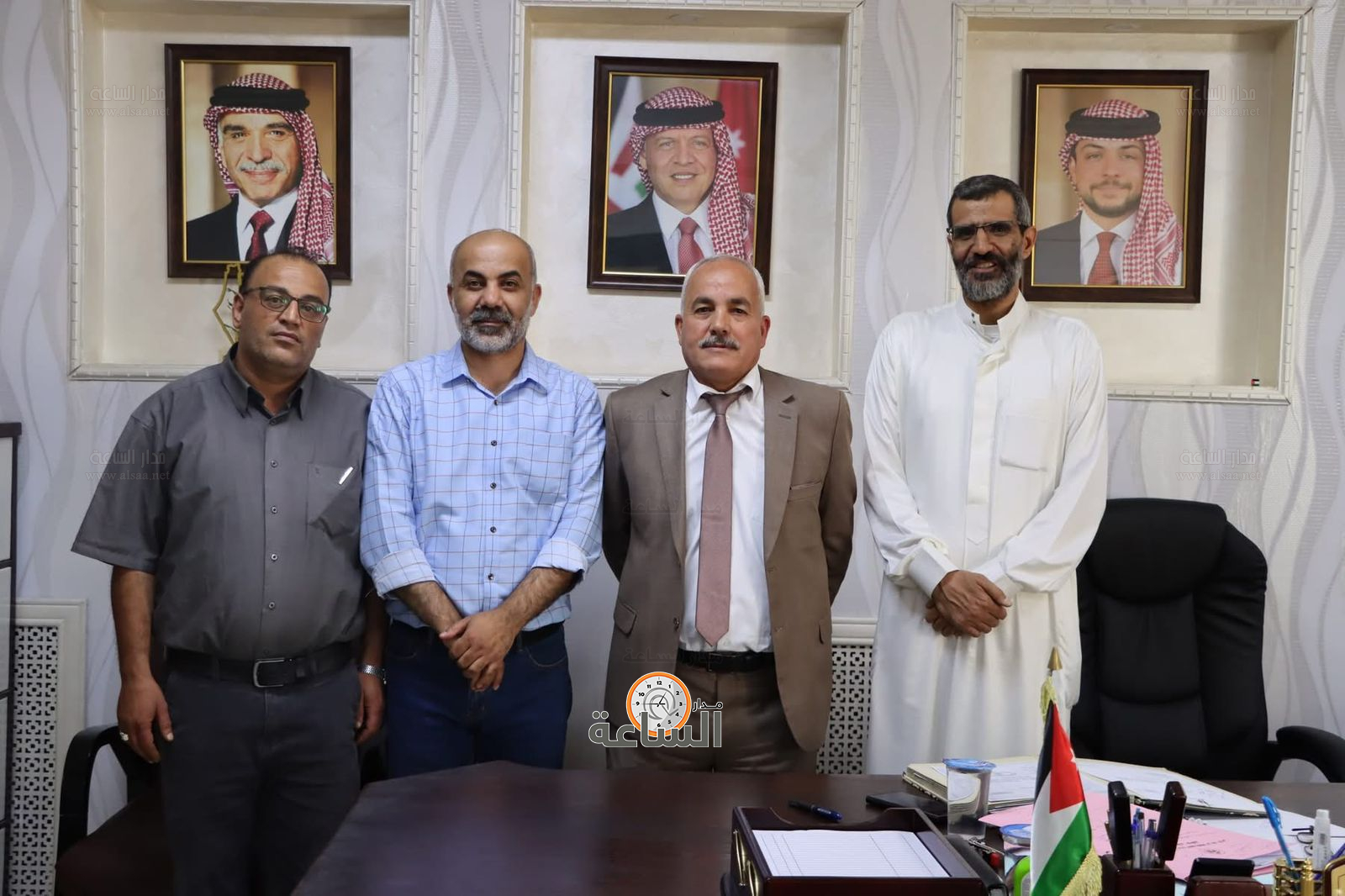 Madar Al-Saa Images 0.5541652587019282