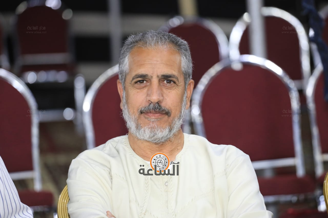 Madar Al-Saa Images 0.16501979925852883