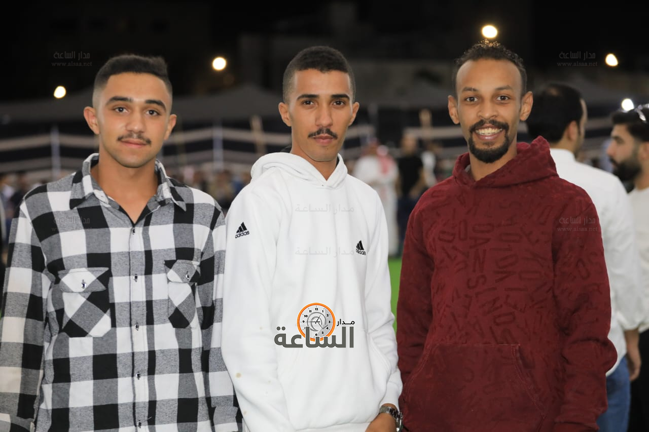 Madar Al-Saa Images 0.42773374152033505