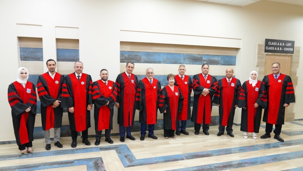 Madar Al-Saa Images 0.7672629969883478