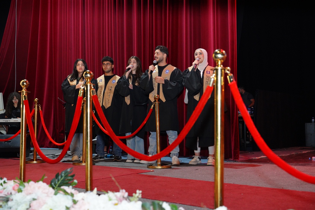 Madar Al-Saa Images 0.027984809689260315