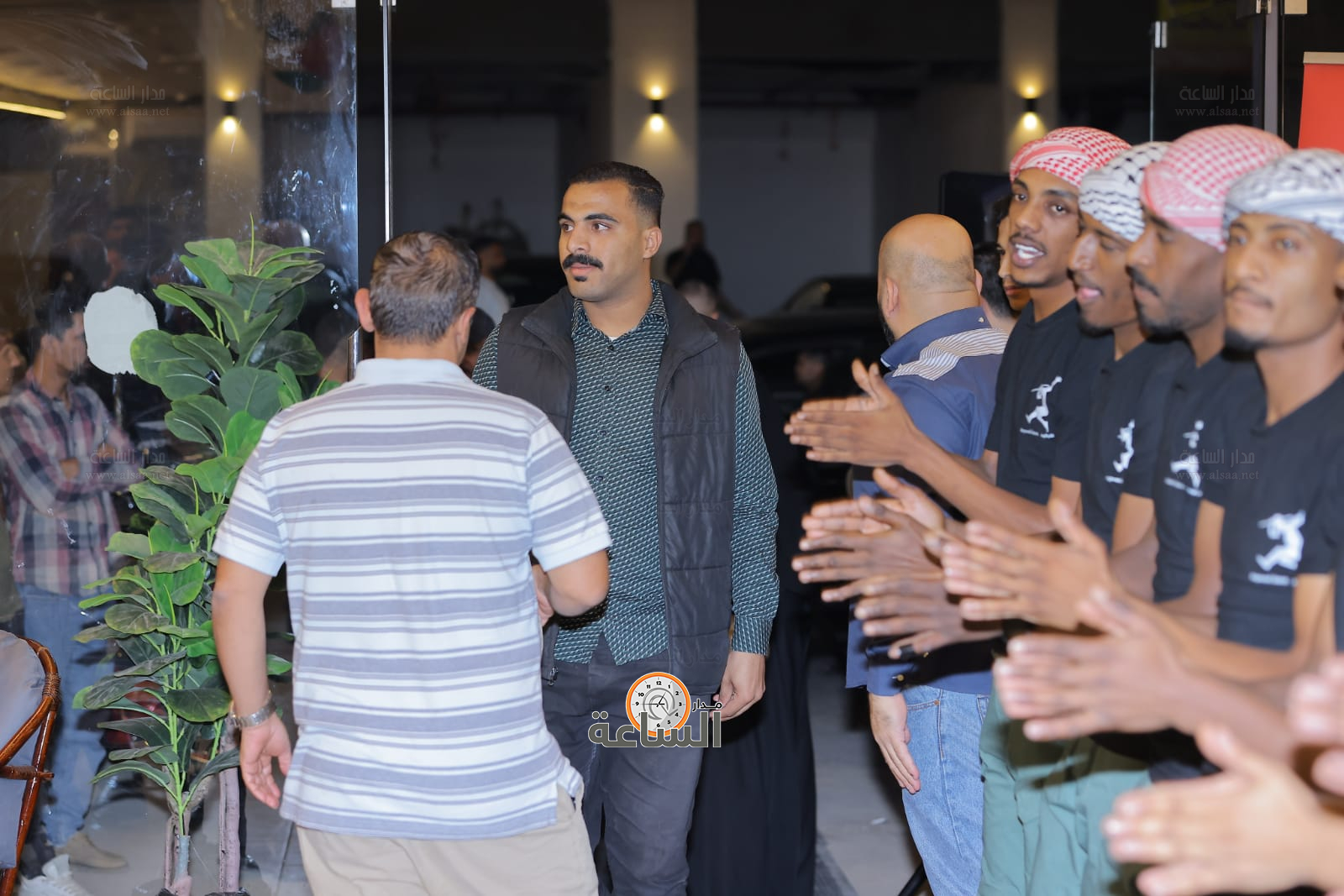 Madar Al-Saa Images 0.9665381954814006