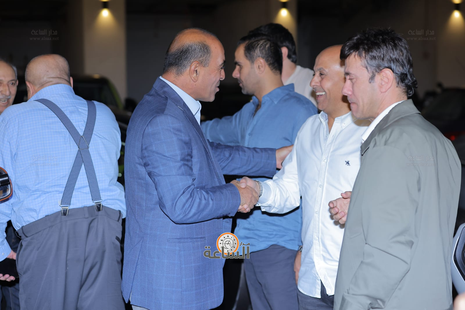 Madar Al-Saa Images 0.4233662524774724