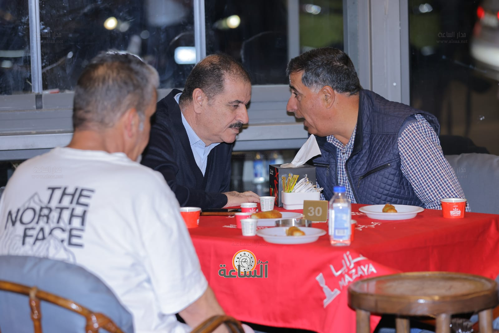 Madar Al-Saa Images 0.6375104472421207