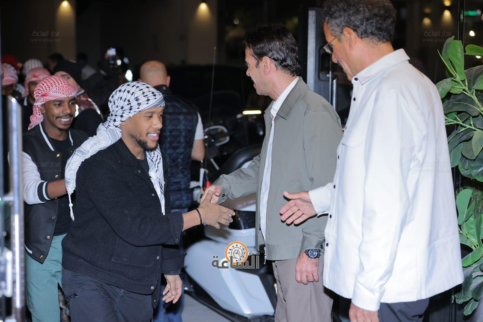 Madar Al-Saa Images 0.660218514199526