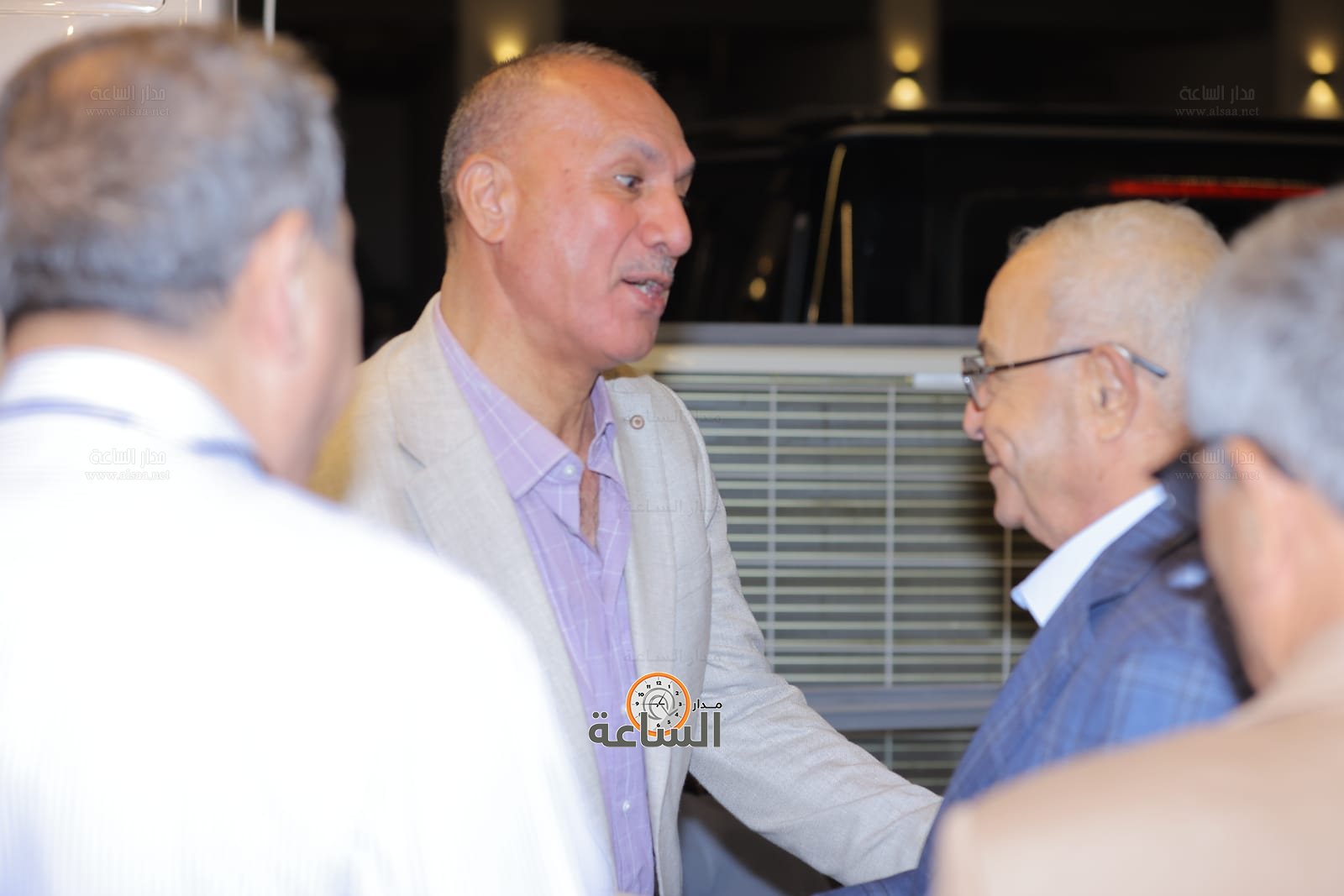 Madar Al-Saa Images 0.03298068104926111