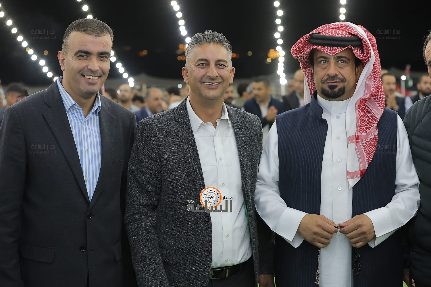 Madar Al-Saa Images 0.9796219044317696