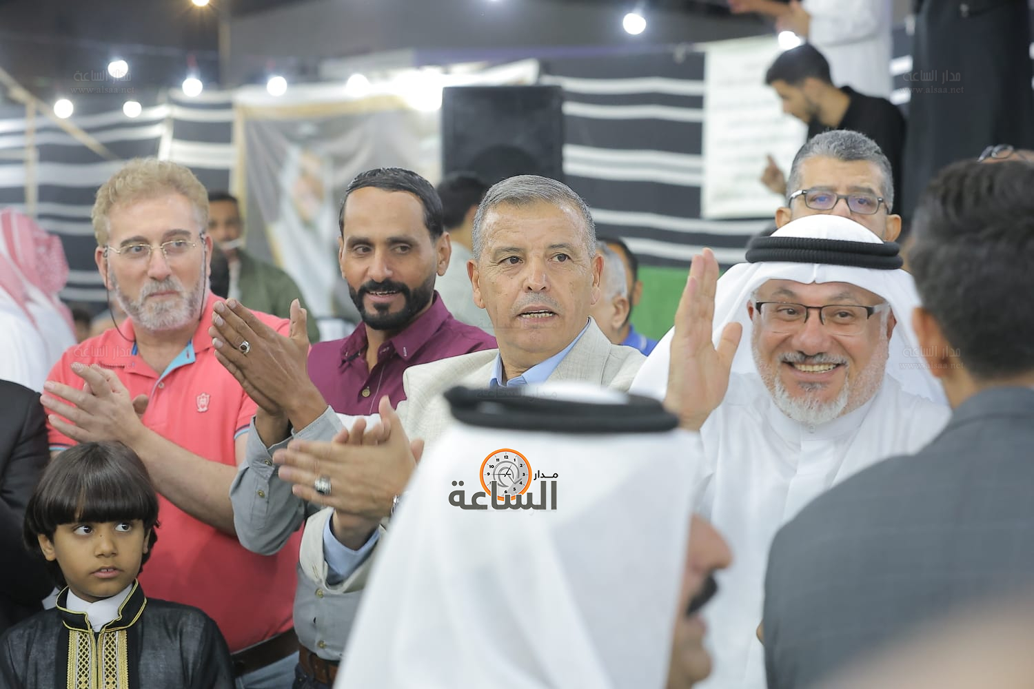 Madar Al-Saa Images 0.8443324151042201