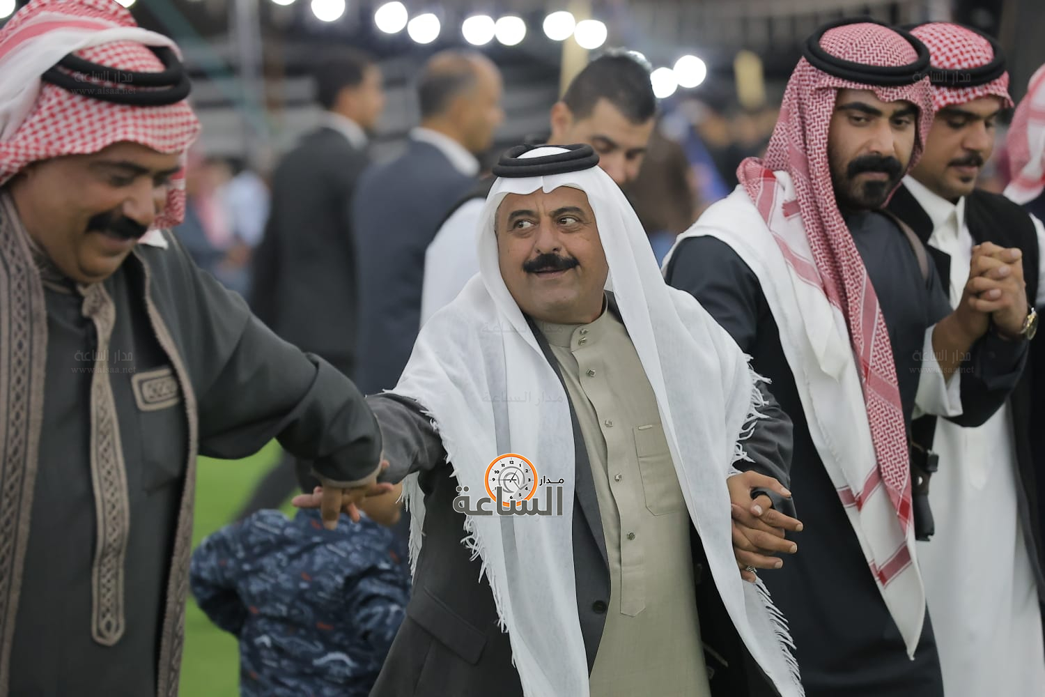 Madar Al-Saa Images 0.9865815883998635