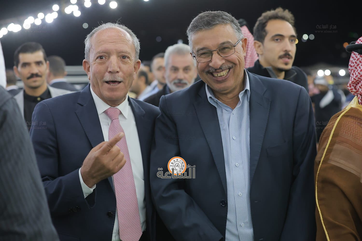 Madar Al-Saa Images 0.18122264965856827