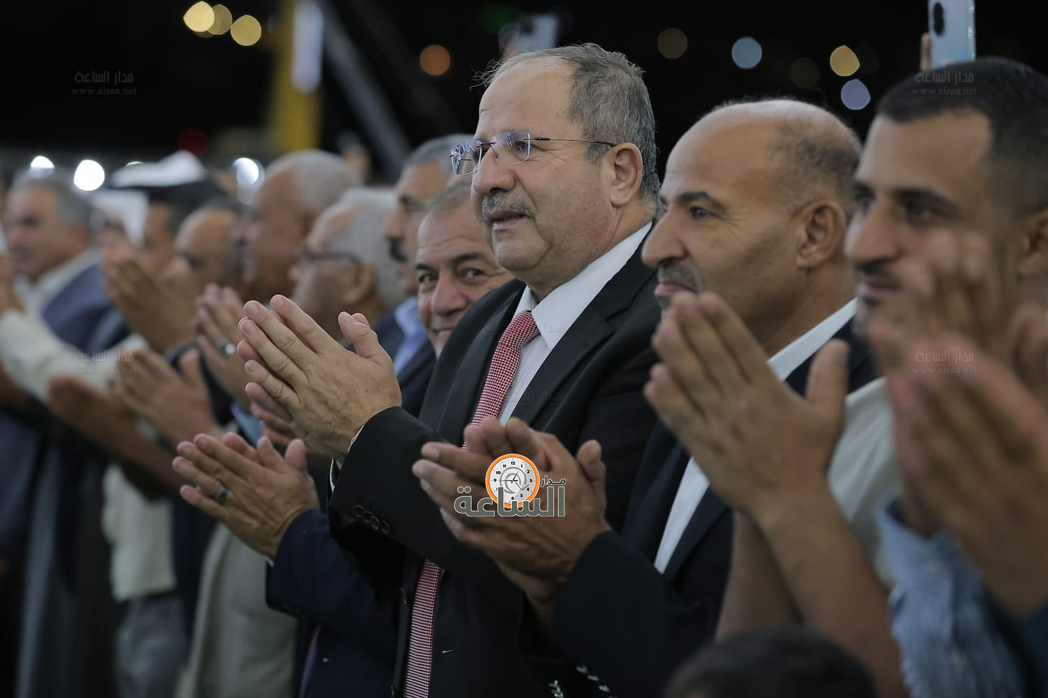 Madar Al-Saa Images 0.1613724412562335