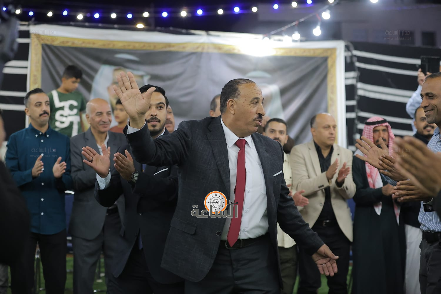 Madar Al-Saa Images 0.7818159465661242