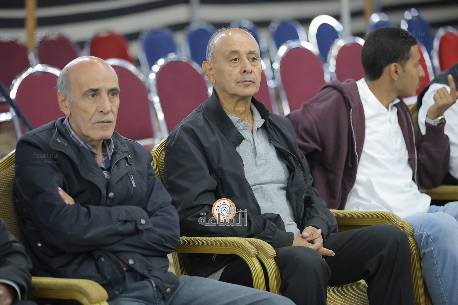 Madar Al-Saa Images 0.4134579556067698