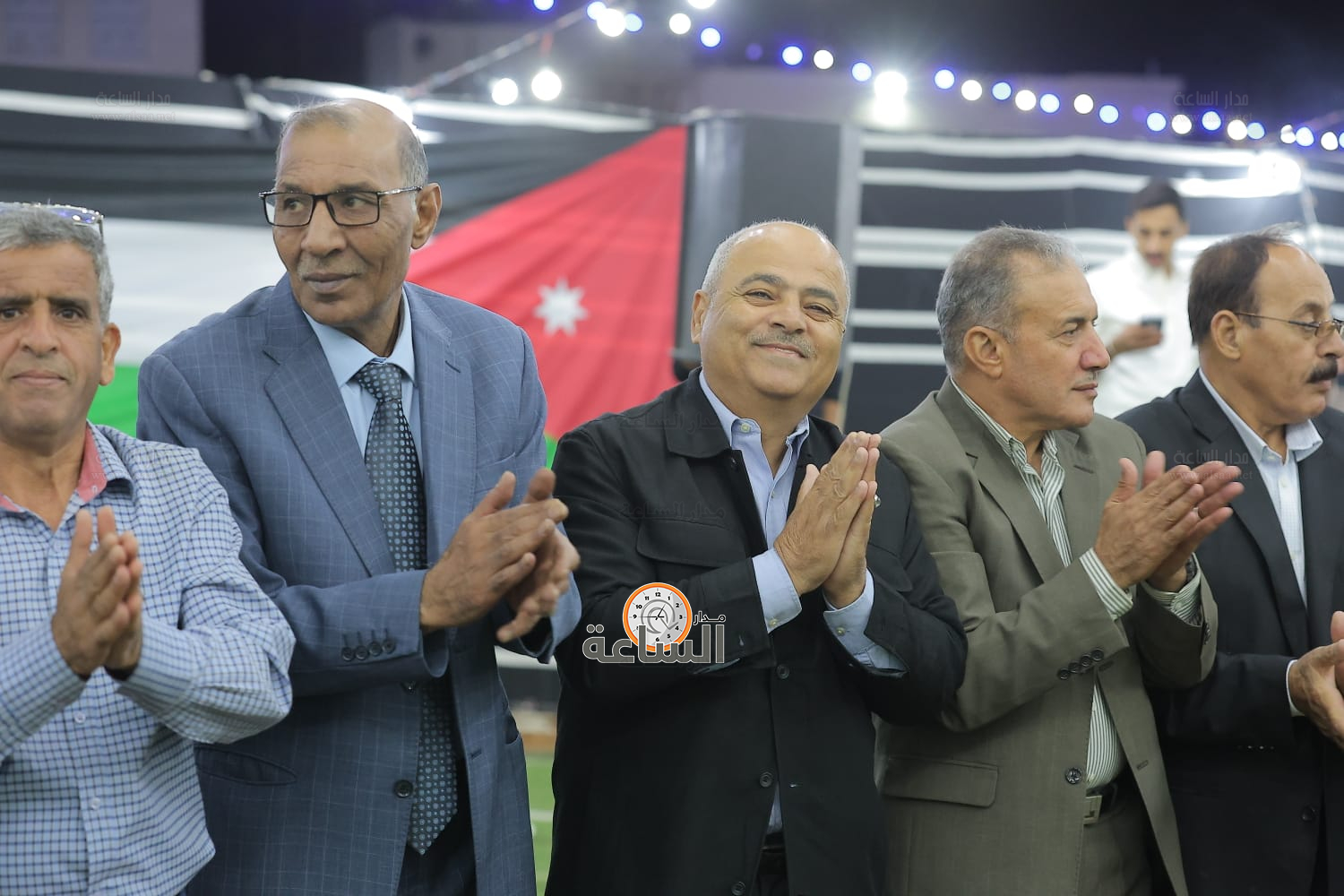 Madar Al-Saa Images 0.03675433075555867