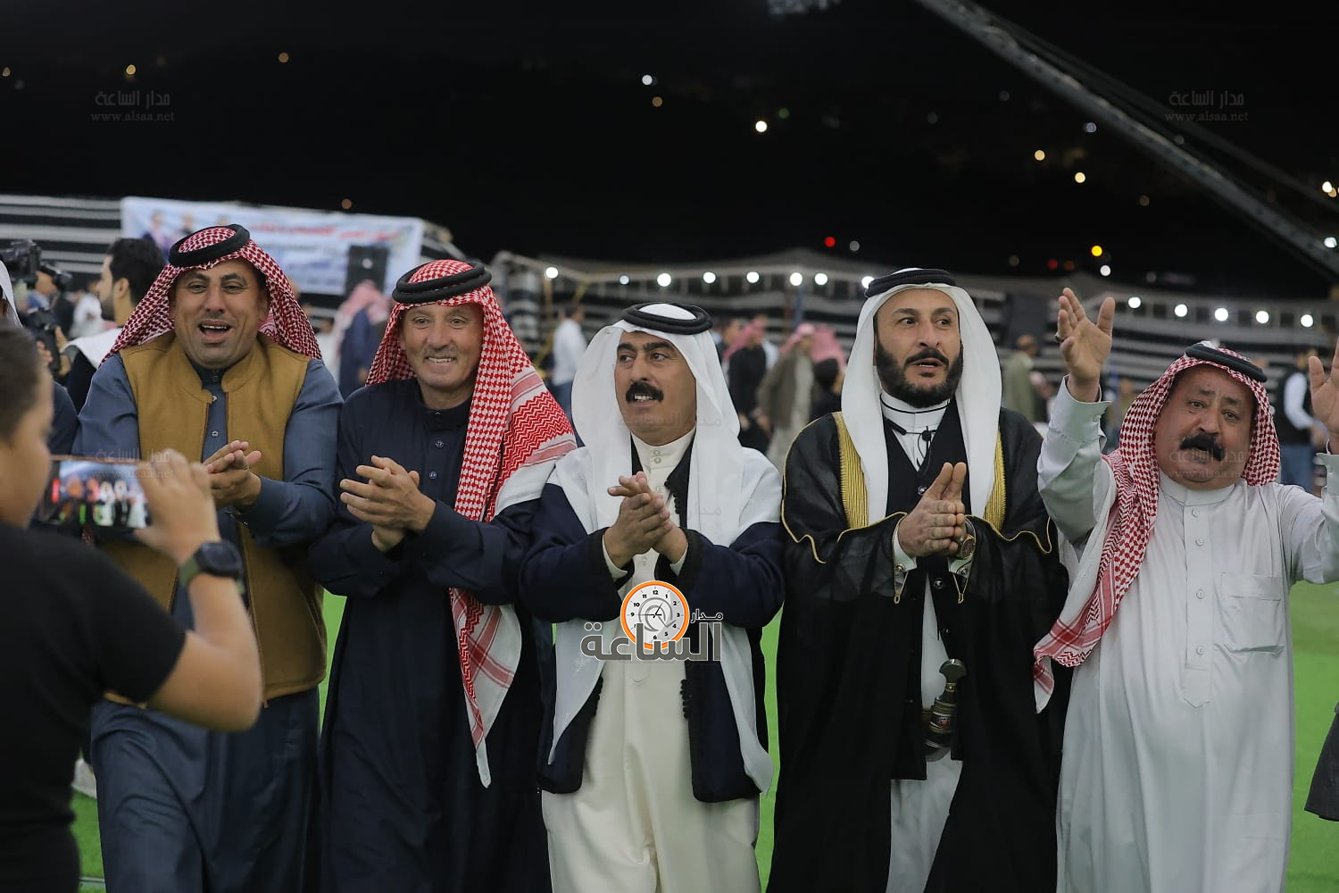 Madar Al-Saa Images 0.518536245638355