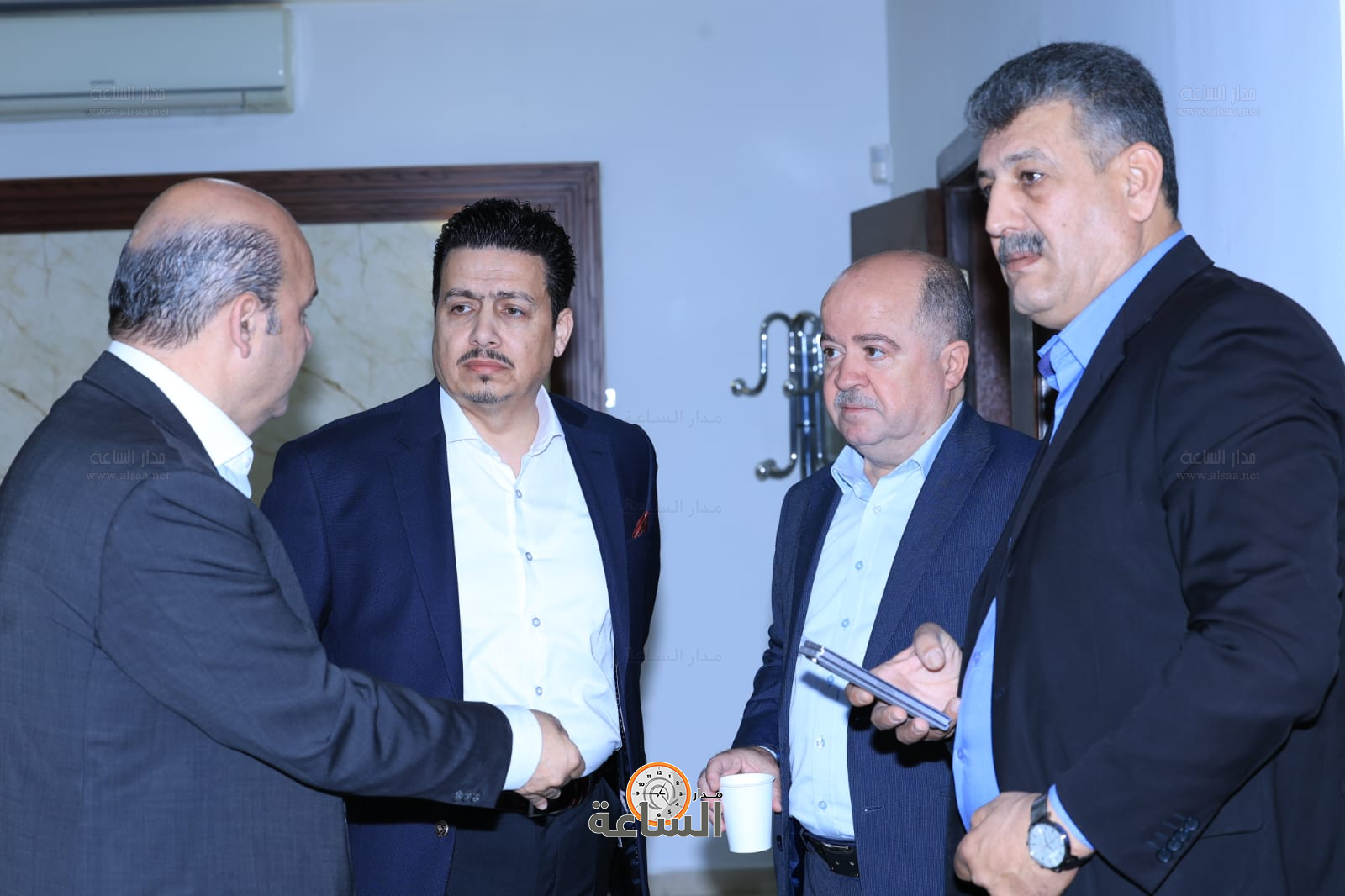 Madar Al-Saa Images 0.9968026848588152