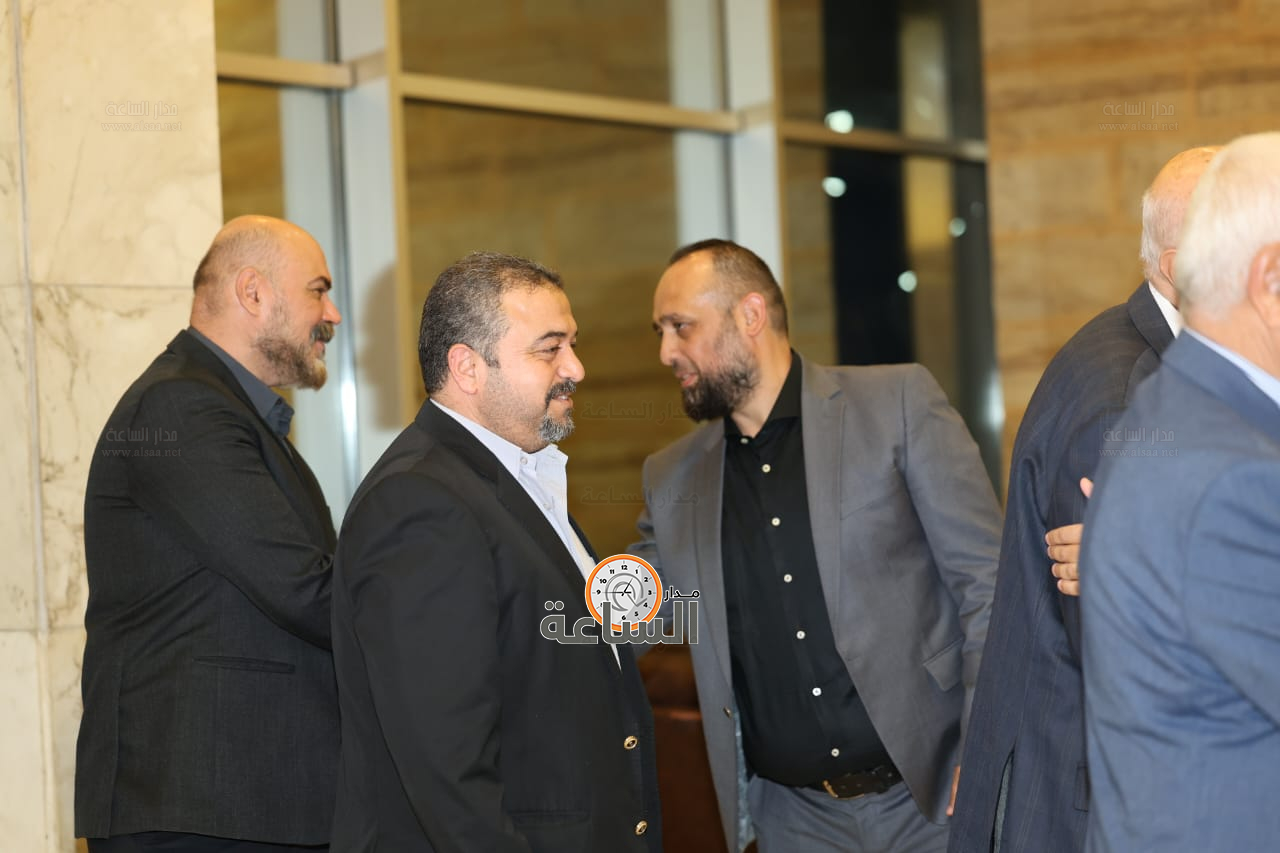 Madar Al-Saa Images 0.9124492442319169