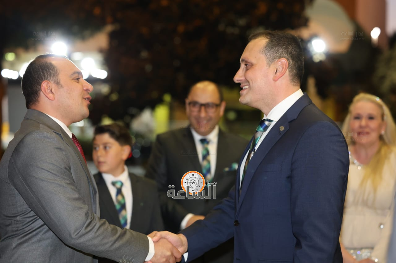 Madar Al-Saa Images 0.7460370095428798