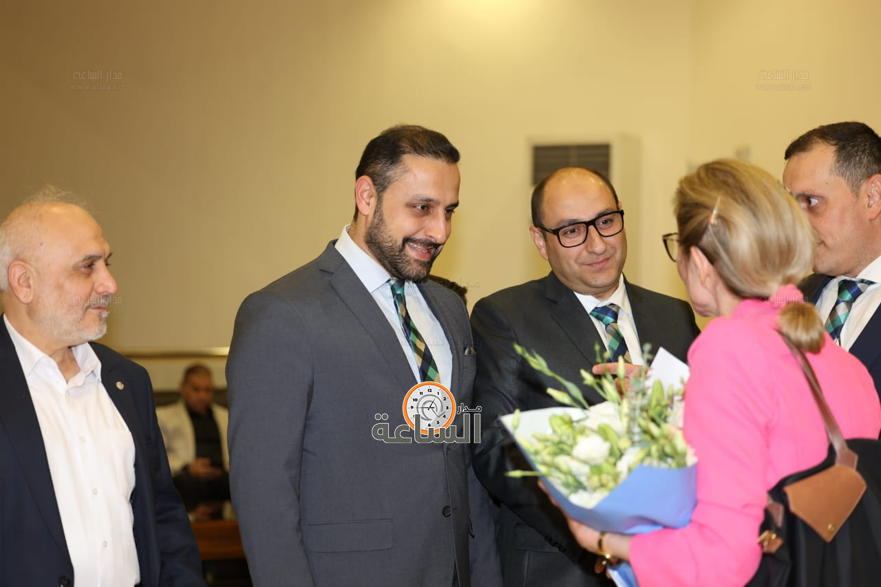 Madar Al-Saa Images 0.059058885189875454