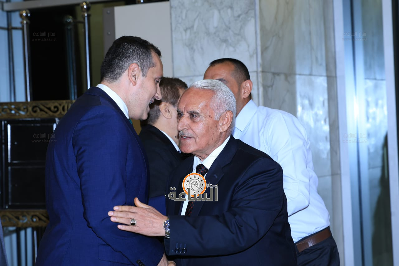 Madar Al-Saa Images 0.06272834904884983