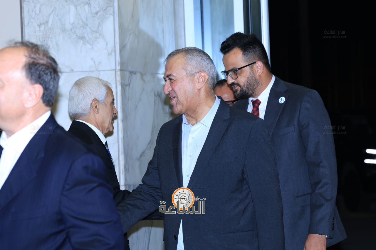 Madar Al-Saa Images 0.7508329842845941