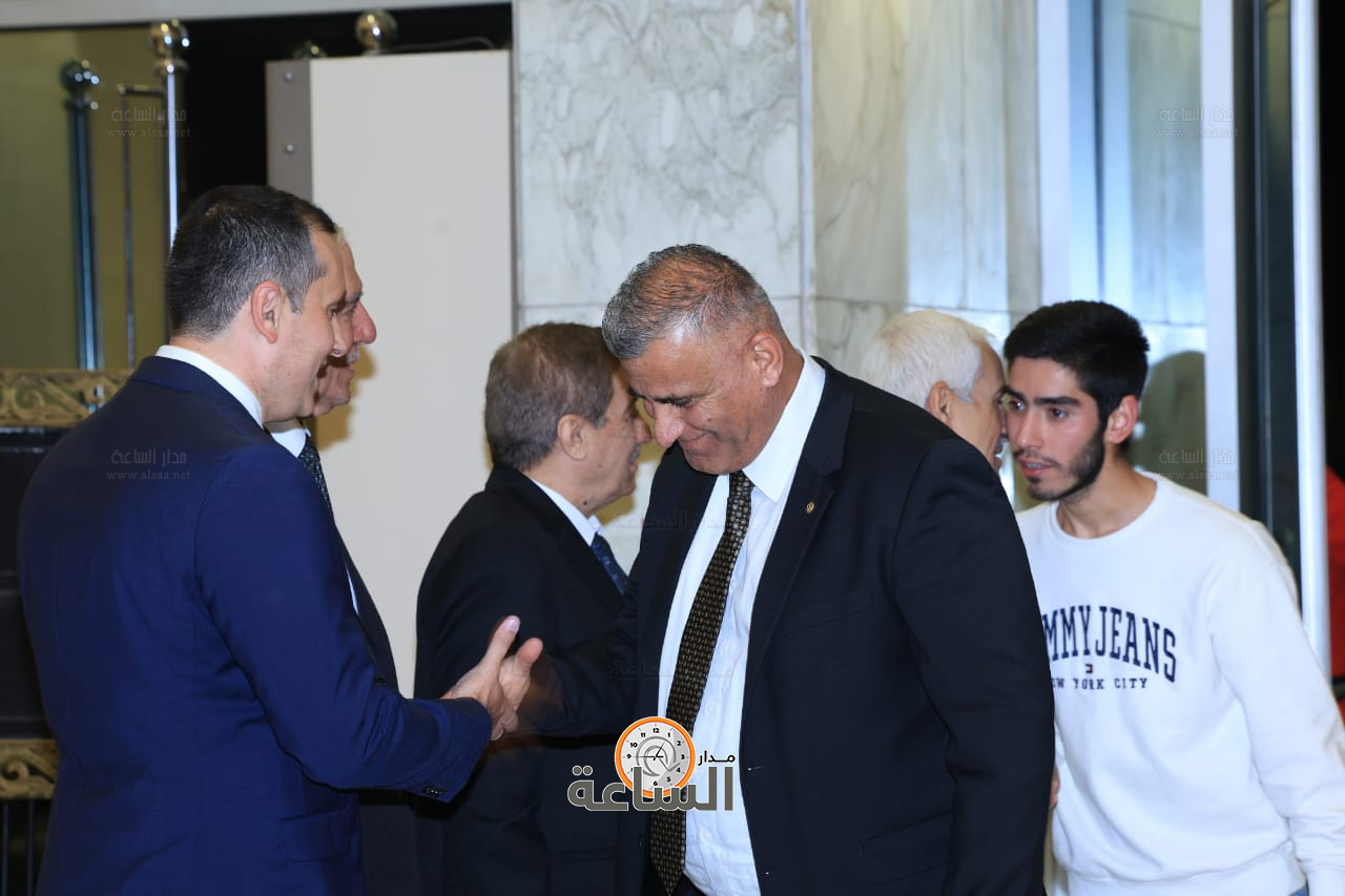 Madar Al-Saa Images 0.22798142349602457