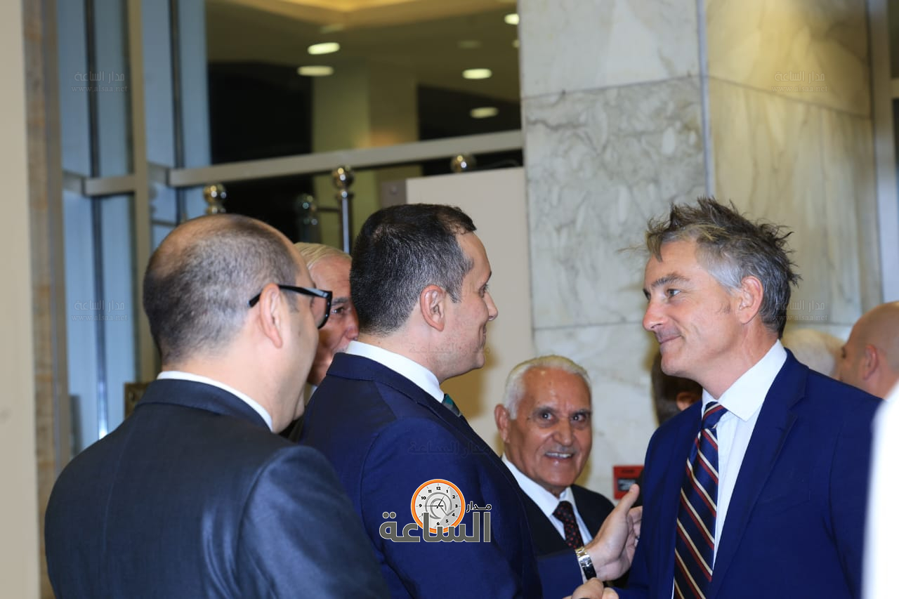 Madar Al-Saa Images 0.7251476082309792