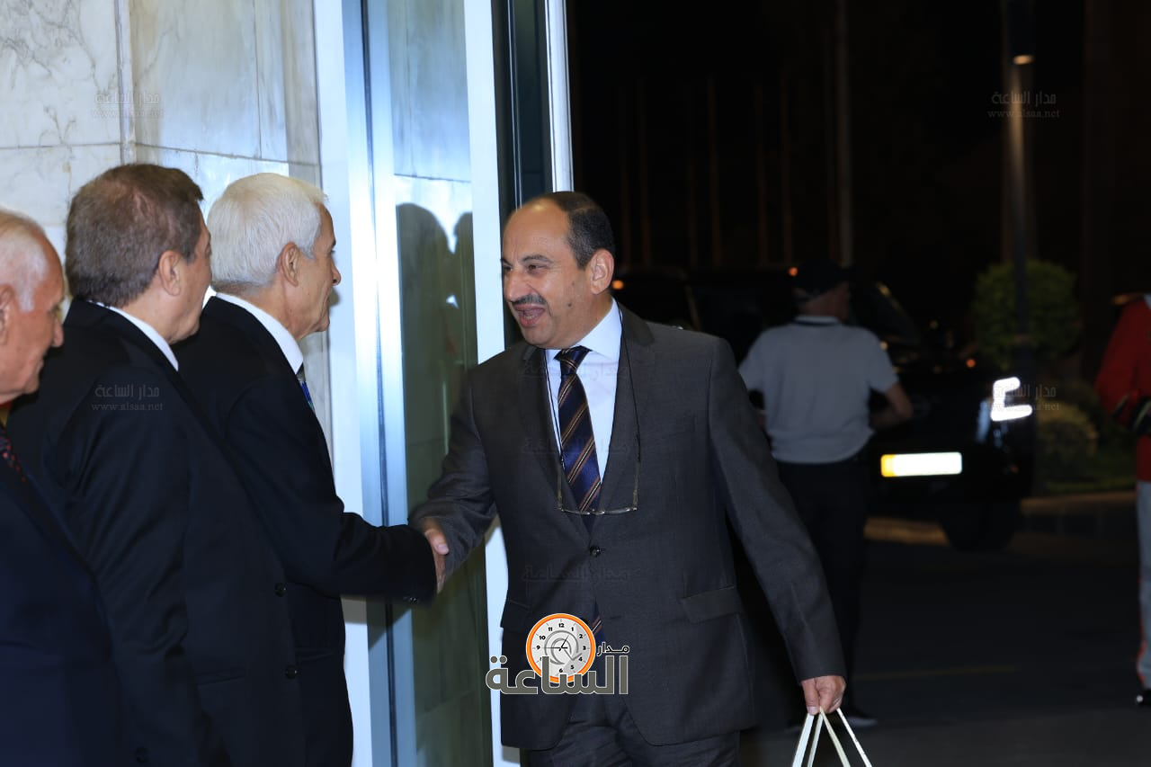 Madar Al-Saa Images 0.1224920161455596