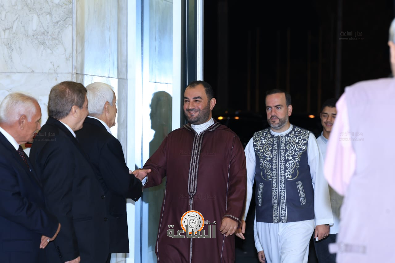 Madar Al-Saa Images 0.921442274782739