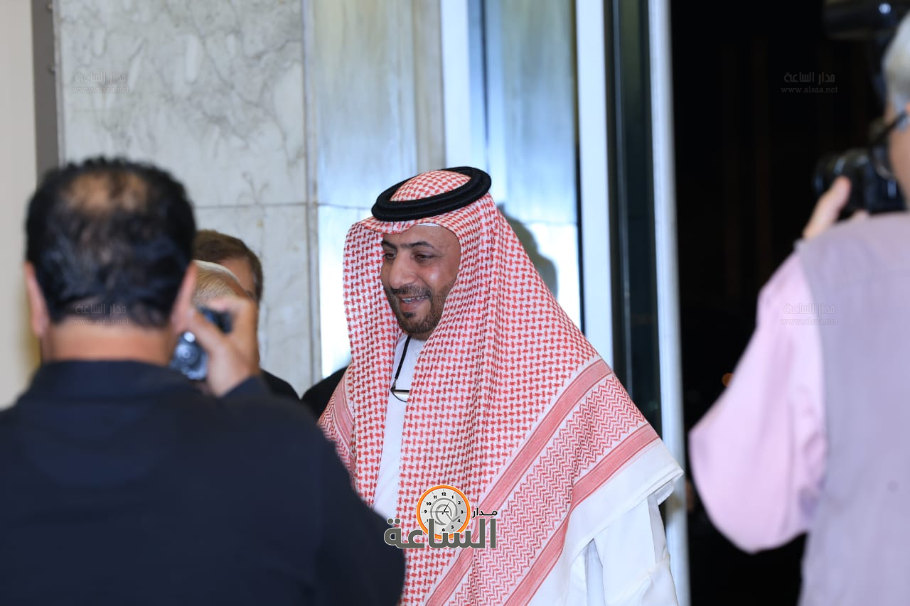 Madar Al-Saa Images 0.20436129320190455