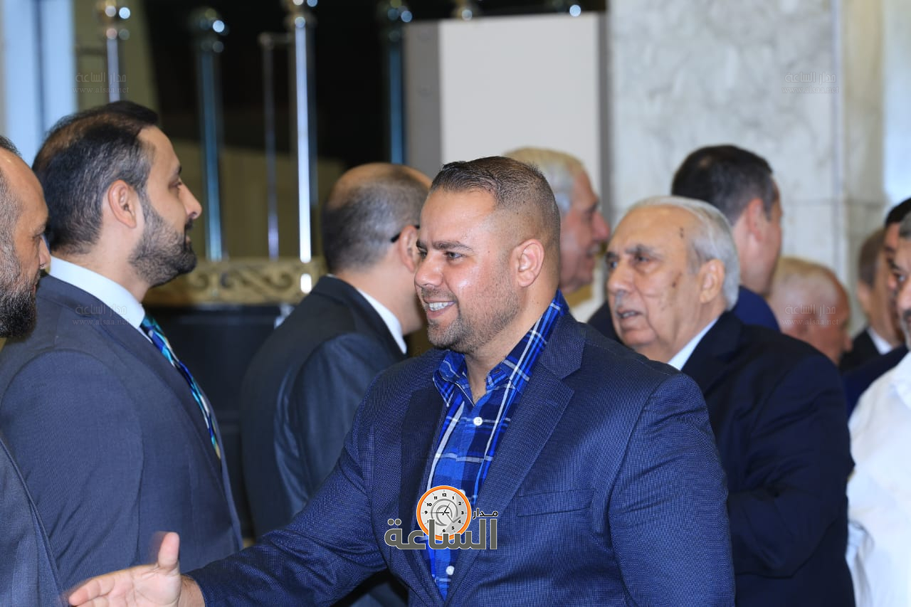 Madar Al-Saa Images 0.01121627875998421