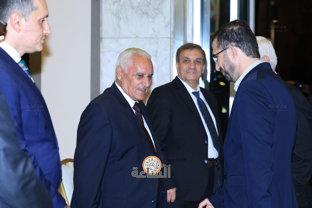 Madar Al-Saa Images 0.869450762452377