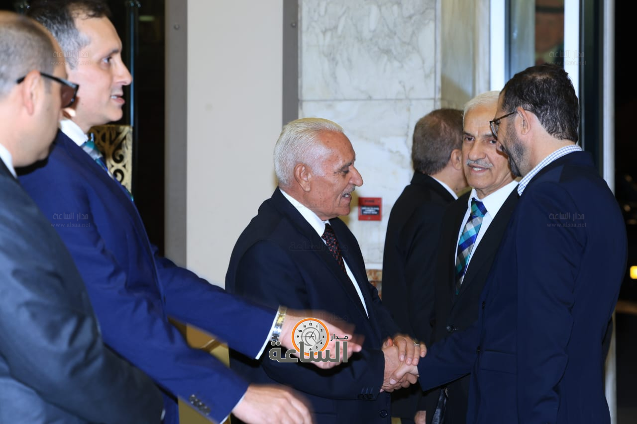 Madar Al-Saa Images 0.10606044413670146