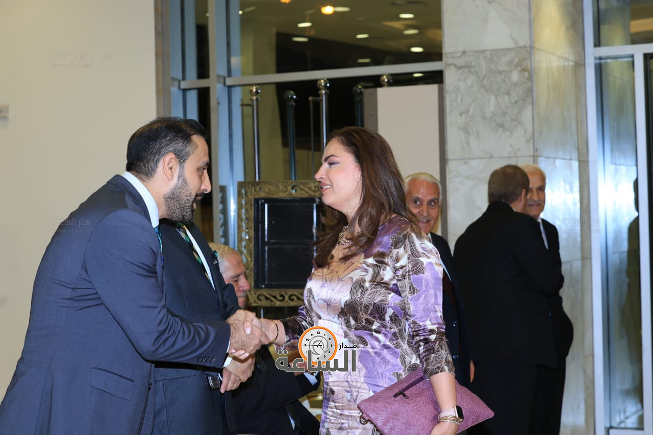 Madar Al-Saa Images 0.5308084032986226