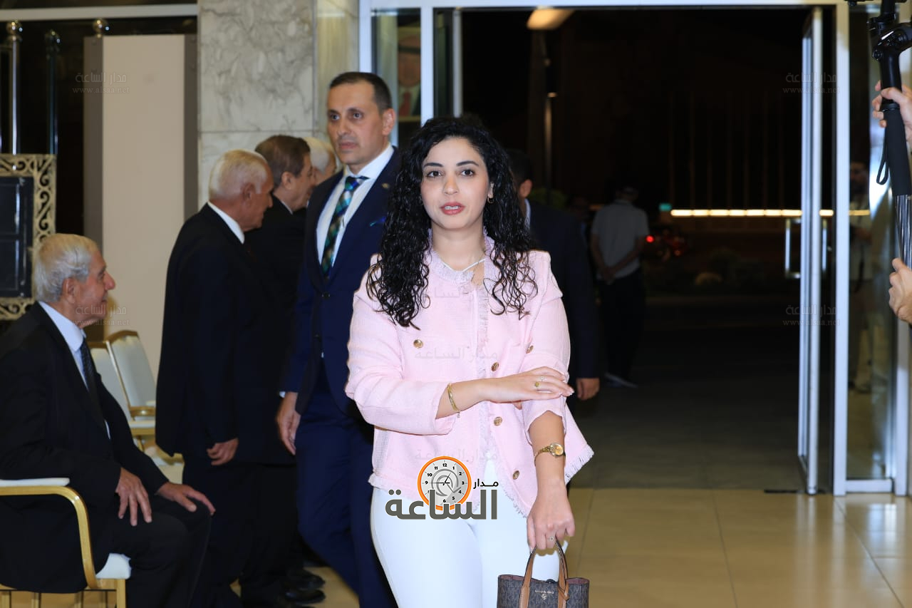 Madar Al-Saa Images 0.6510905571566634