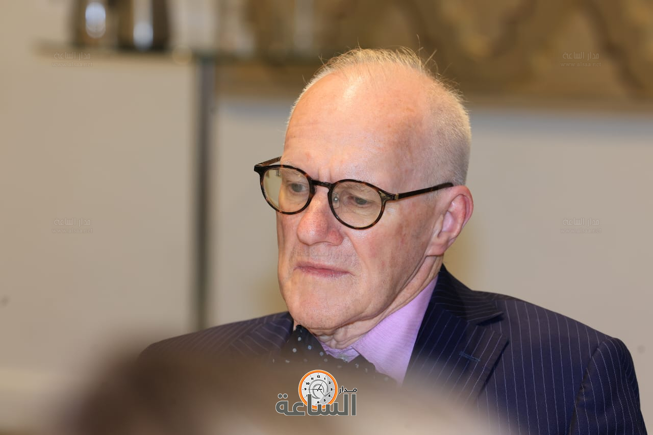 Madar Al-Saa Images 0.524677057590364